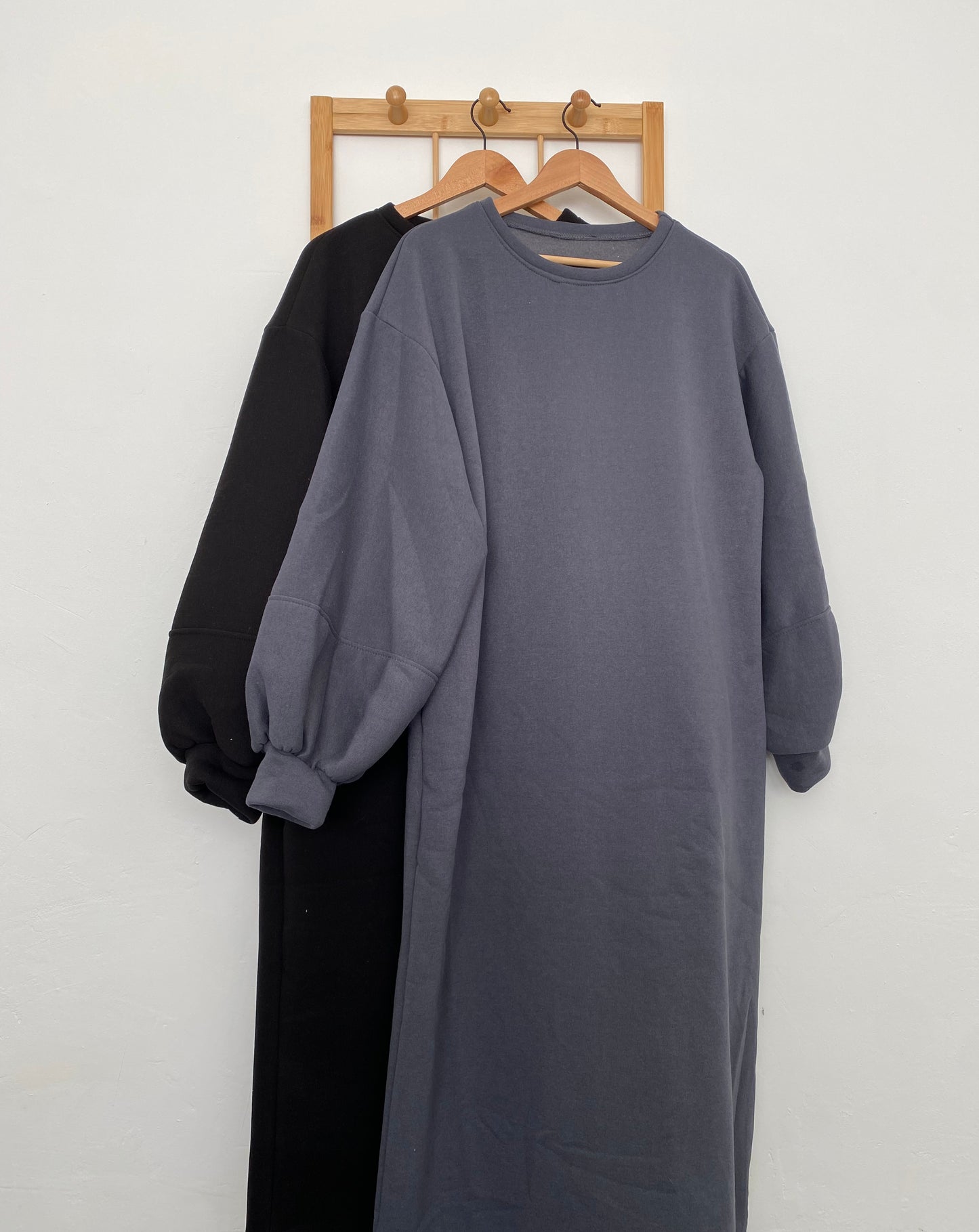 Abaya pull